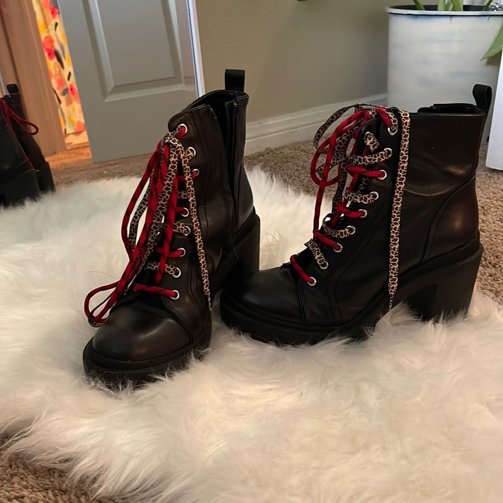 Chunky heel boots